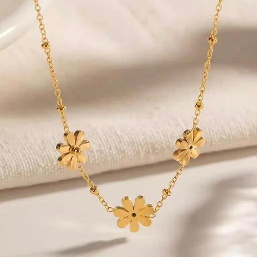 18K Gold Plated Floral Necklace | Anti Tarnish Minimal Daisy Beaded Chain Necklace
