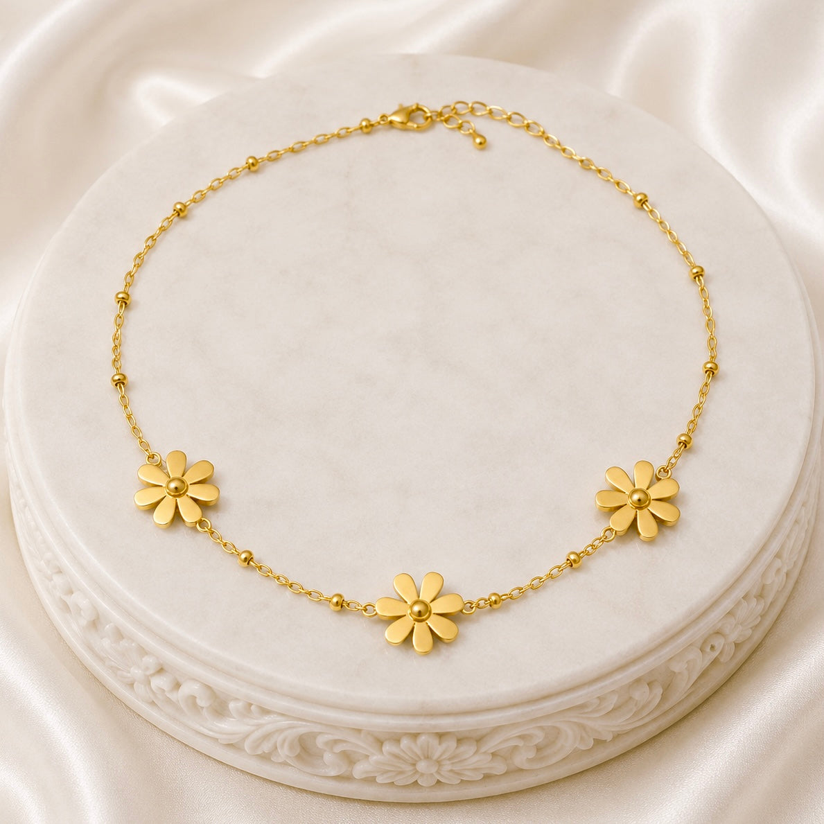18K Gold Plated Floral Necklace | Anti Tarnish Minimal Daisy Beaded Chain Necklace