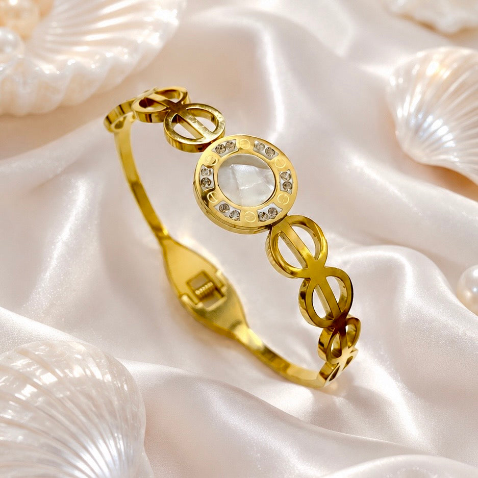 18K Gold Plated Mother of Pearl Anti Tarnish Bracelet for | Premium Crystal Bracelet