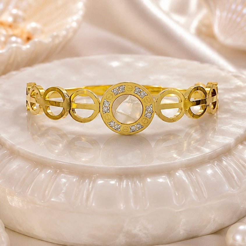 18K Gold Plated Mother of Pearl Anti Tarnish Bracelet for | Premium Crystal Bracelet