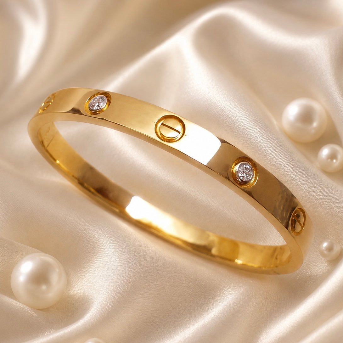 18K Gold Plated Anti Tarnish Bracelet | Premium Crystal Studded Bracelet