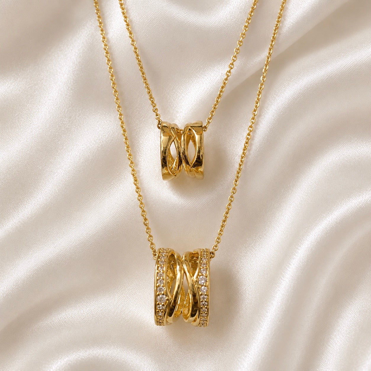 Dual Layer Ring Pendant Necklace | 18K Gold Plated Anti Tarnish AD Diamond Chain