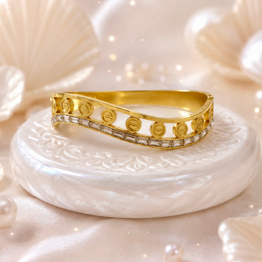 18K Gold Plated Geometric Crystal Anti Tarnish Bracelet | Premium Statement Bracelet