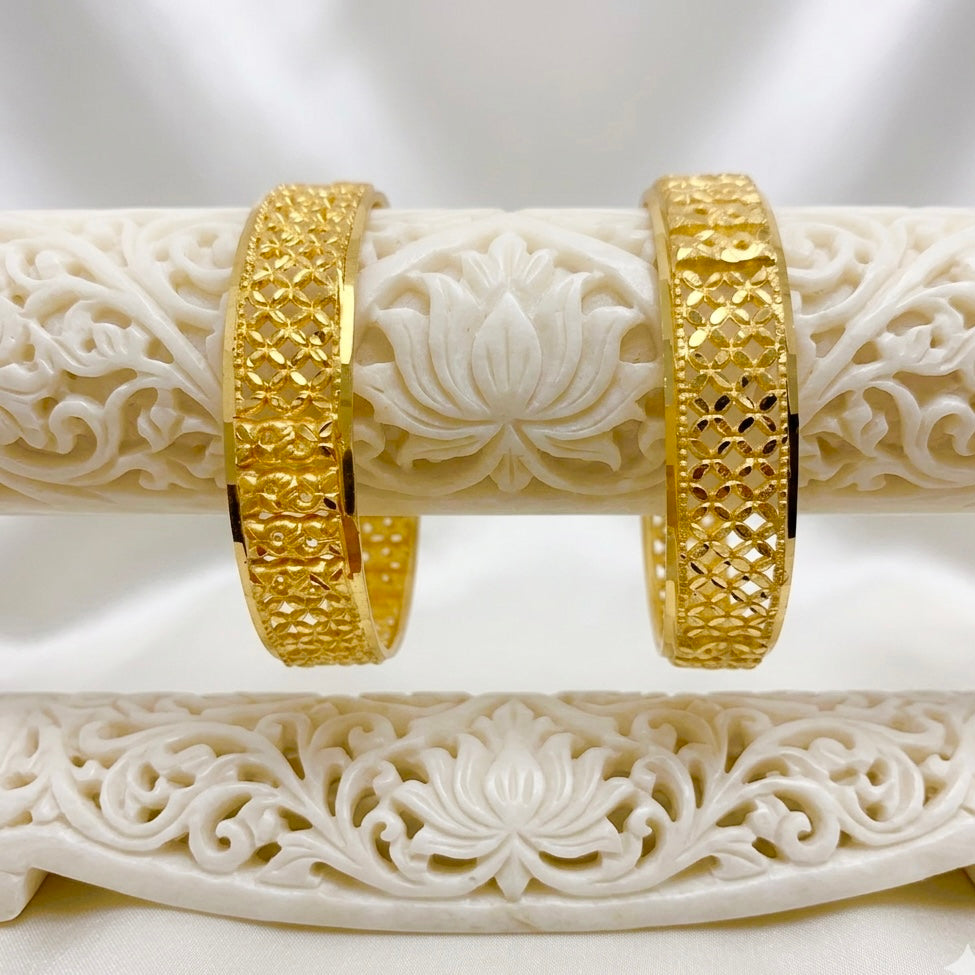 Dubai Gold Mesh Cutwork Bangle Pair – Premium Micro-Plated Traditional Design
