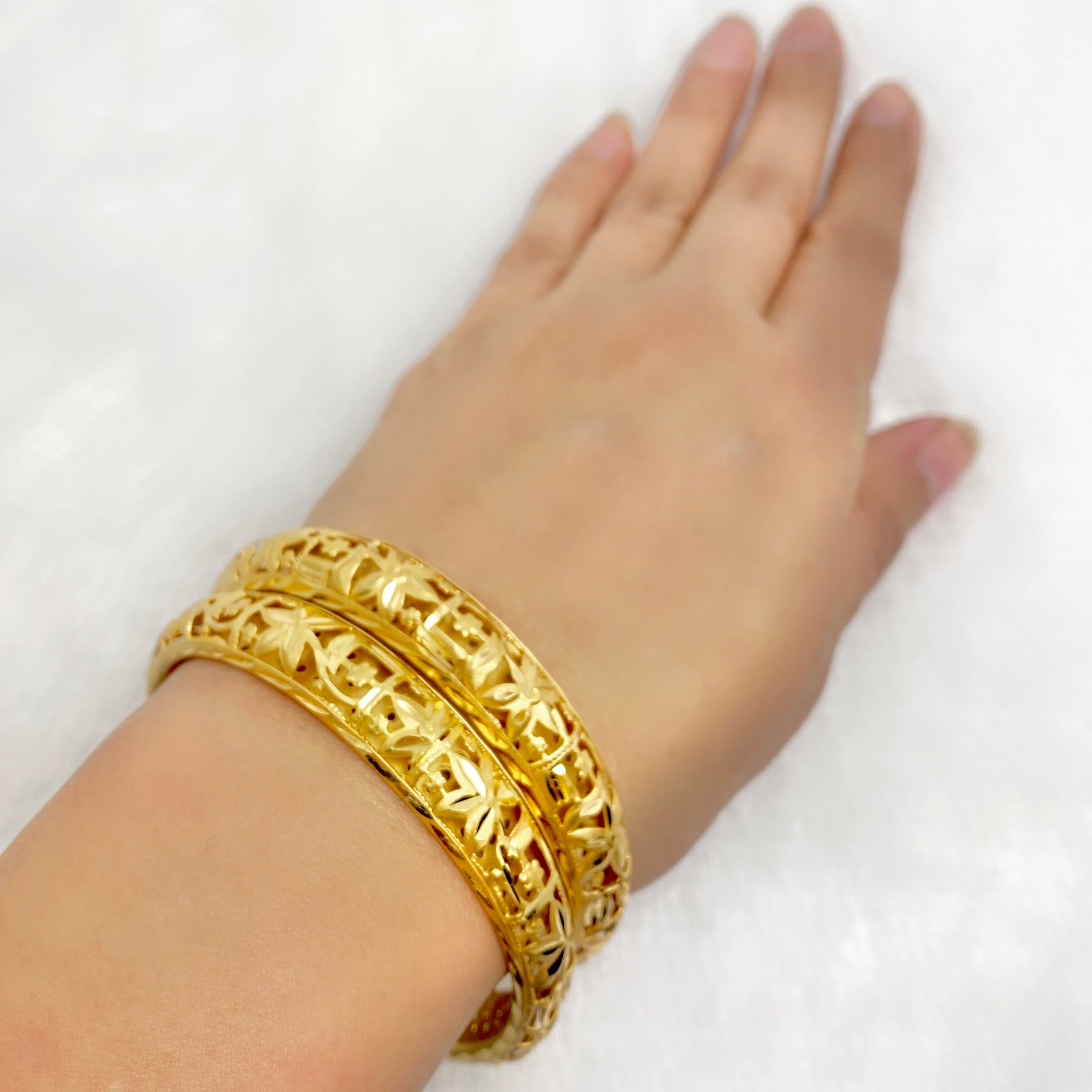 Handcrafted Dubai Gold Finish Floral Cutwork Bangles (Micro-Plated, Lightweight)