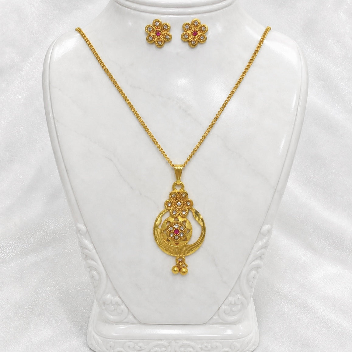 Luxury Floral AD Ruby Gold Pendant Necklace Set | Premium Microplated Handcrafted Jewellery