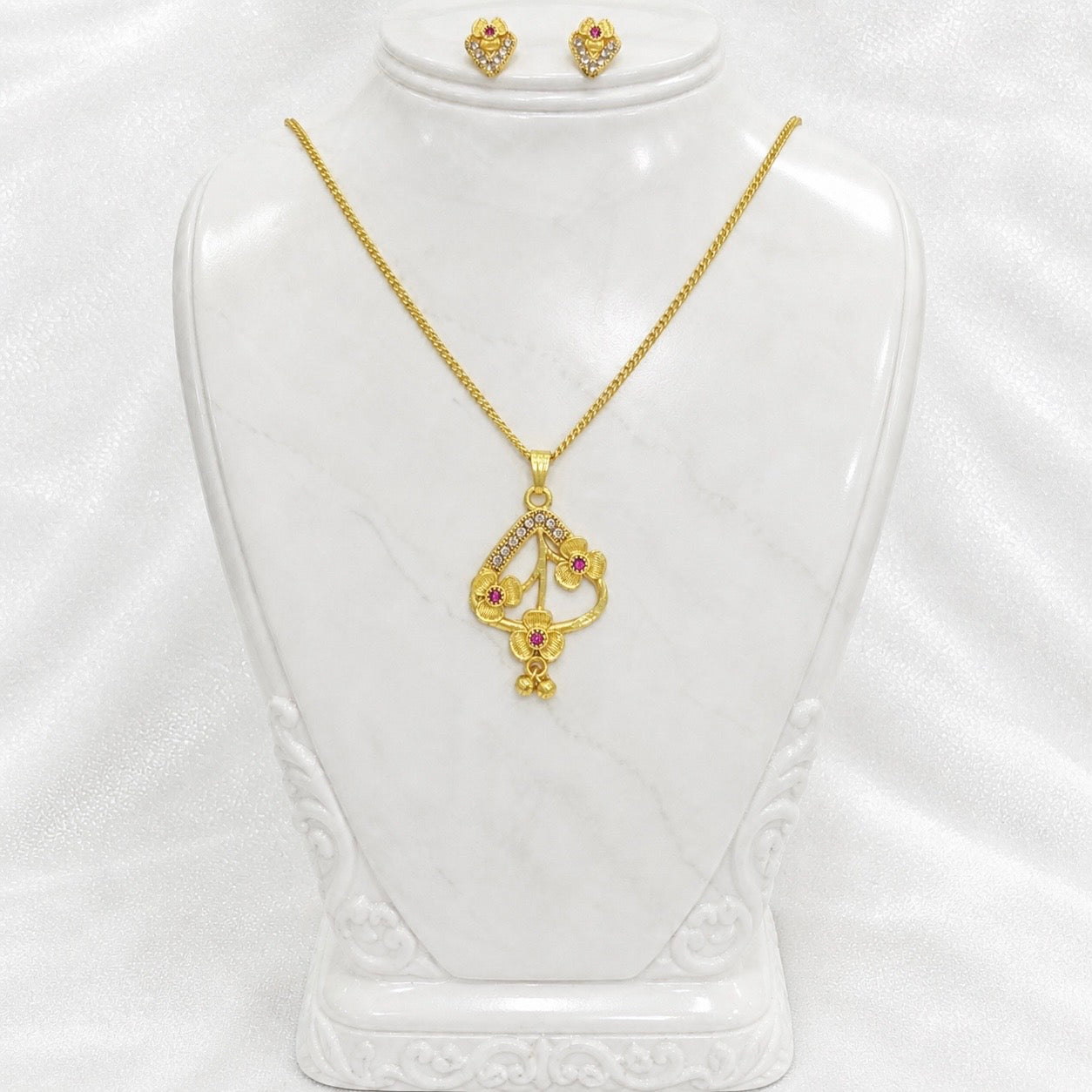 Luxury Floral AD Ruby Gold Pendant Necklace Set | Premium Microplated Handcrafted Jewellery