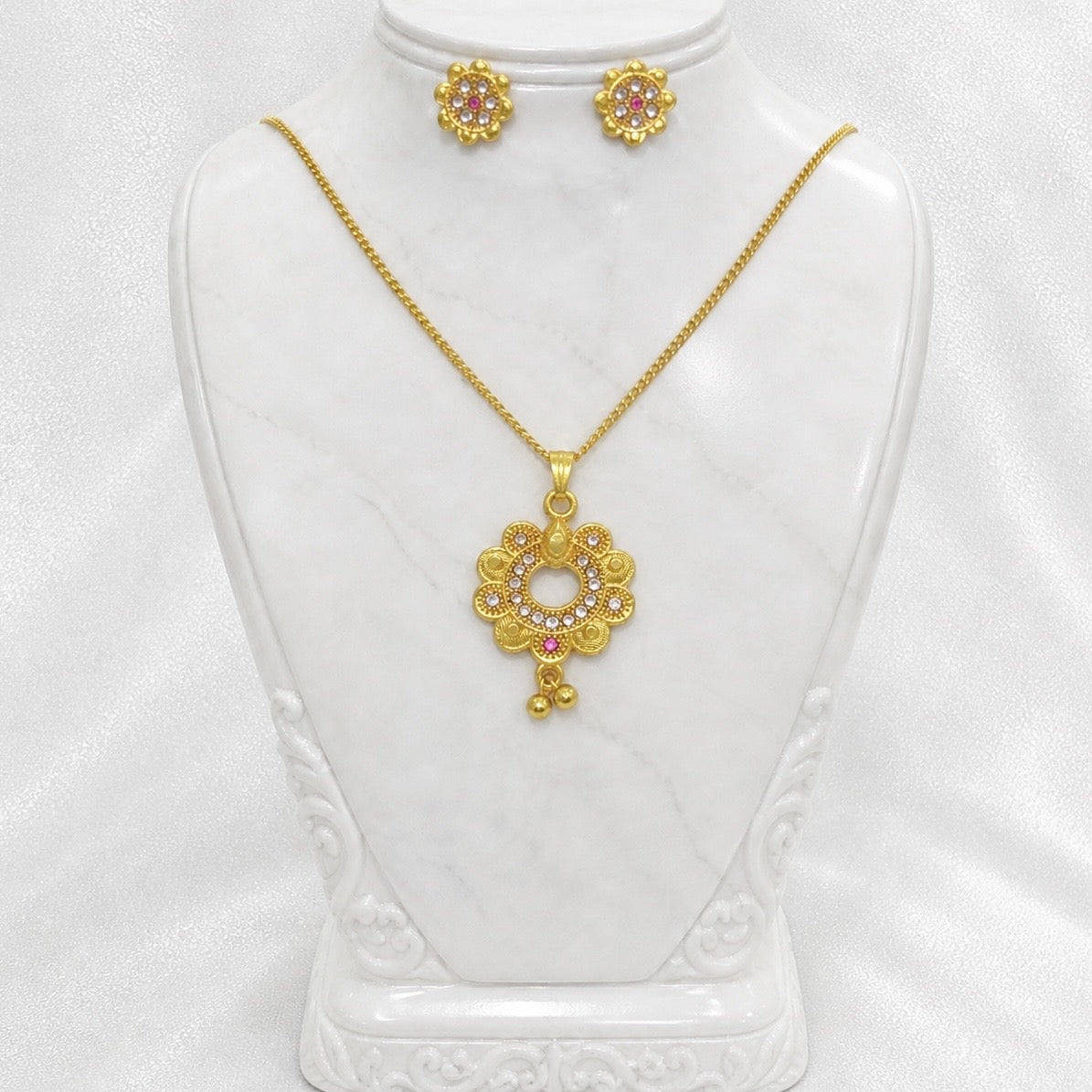 Luxury Floral AD Ruby Gold Pendant Necklace Set | Premium Microplated Handcrafted Jewellery