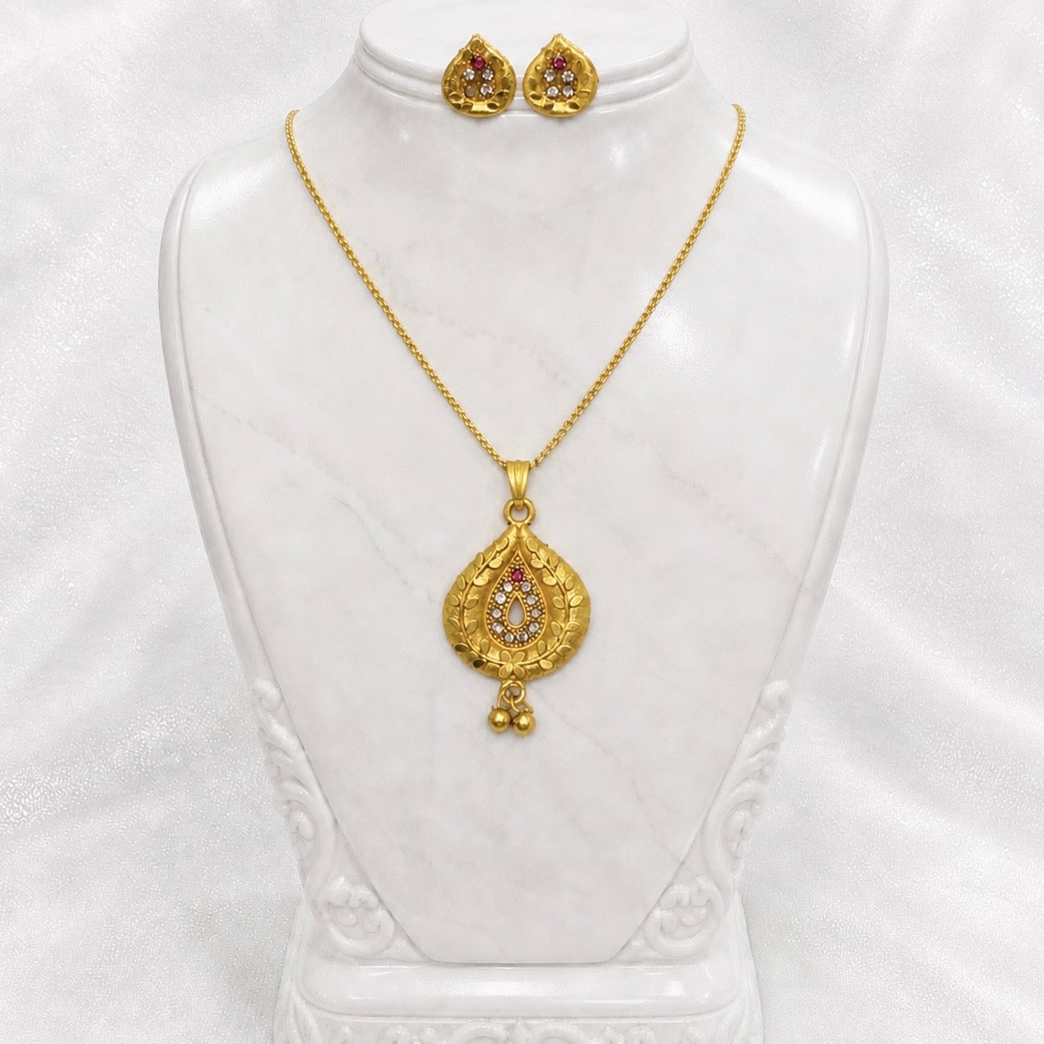 Luxury Teardrop AD Ruby Gold Pendant Necklace Set | Premium Microplated Handcrafted Jewellery