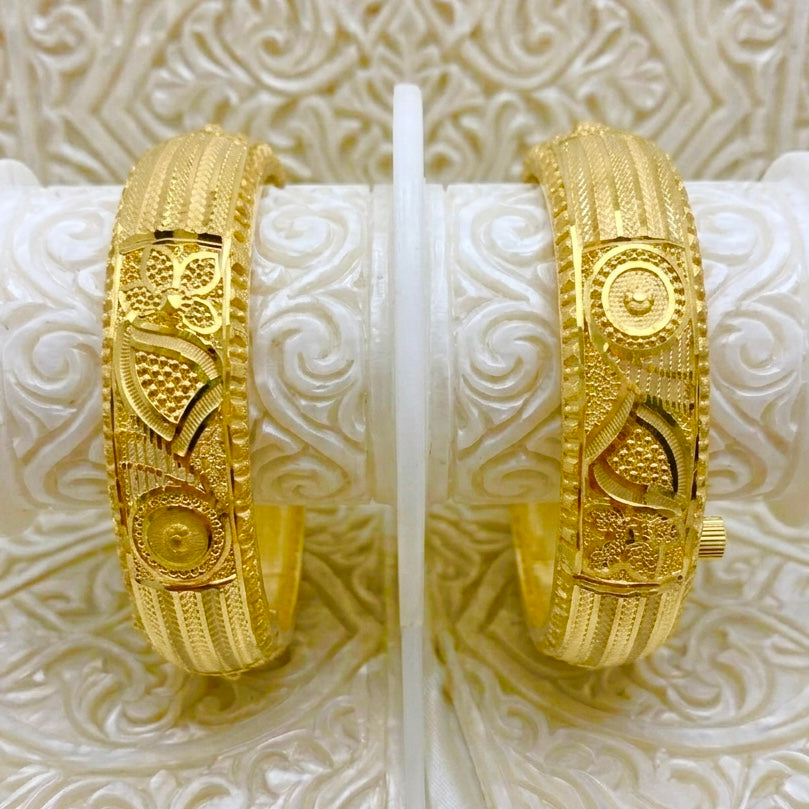 Premium Turkish Gold Mesh Bangle Pair | Micro-Plated Gold Bangles with Screw Lock