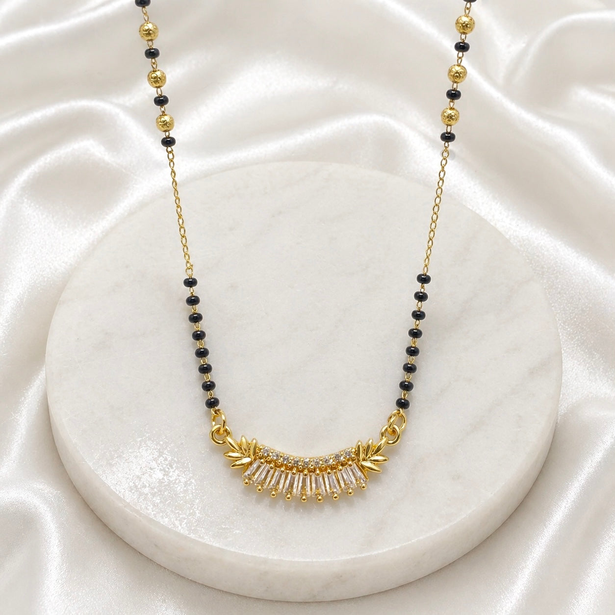 Elegant Fan-Style AD Anti-Tarnish Mangalsutra Pendant