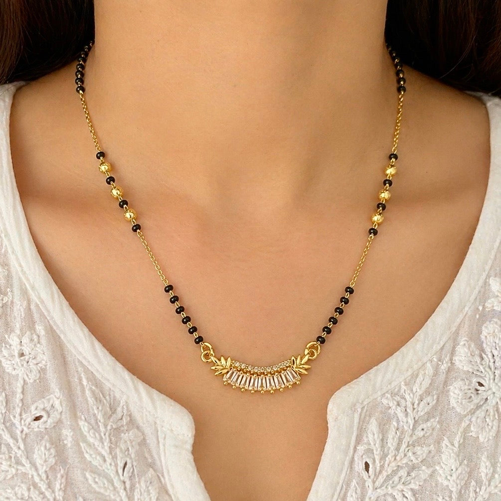 Elegant Fan-Style AD Anti-Tarnish Mangalsutra Pendant