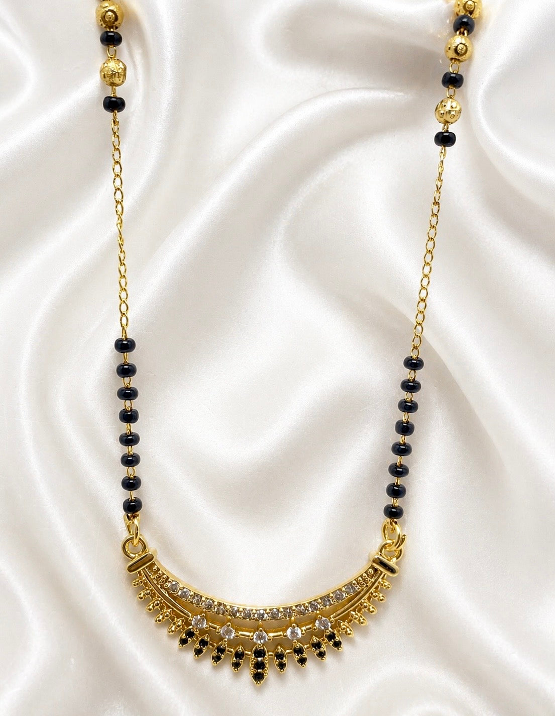 Elegant Carved AD Mangalsutra Pendant – 18K Gold Plated