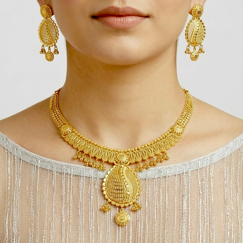 Micro Plated Dubai Gold Heritage Pendant Necklace Set