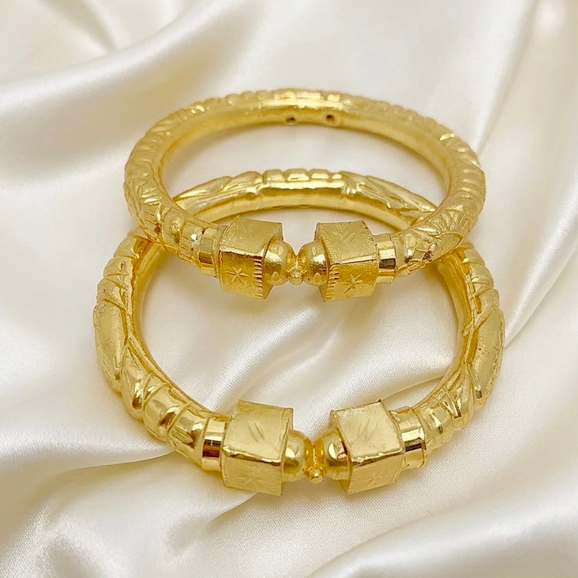 Nakshikari Gold Bala Kada – Handcrafted Bengali Traditional Pair