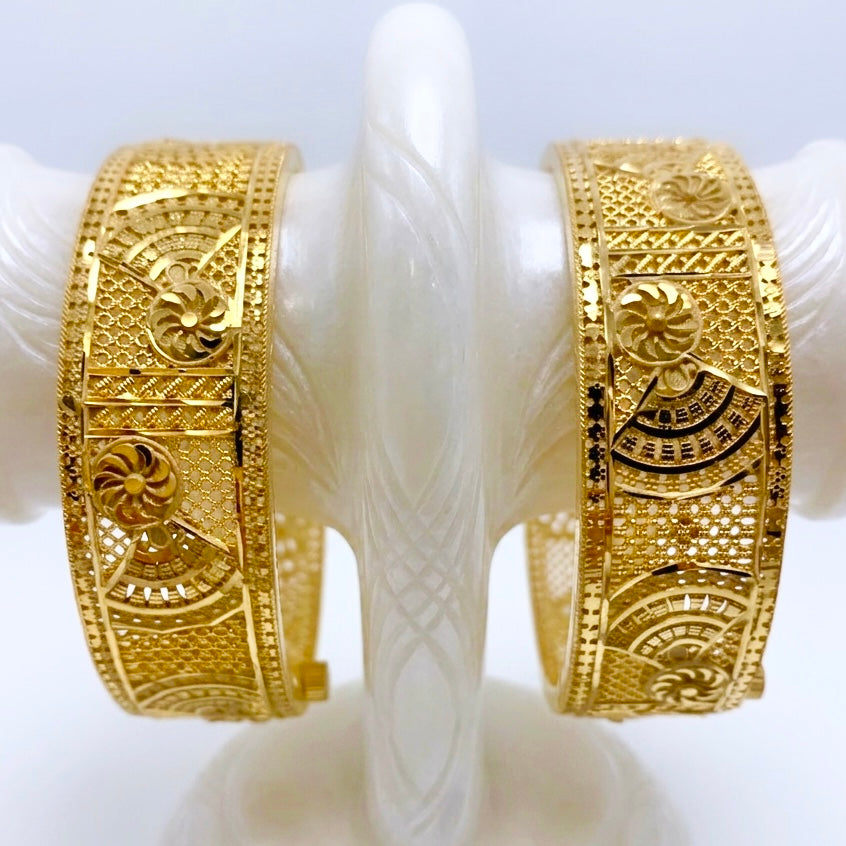 Premium Turkish Gold Micro-Plated Designer Bangle Pair